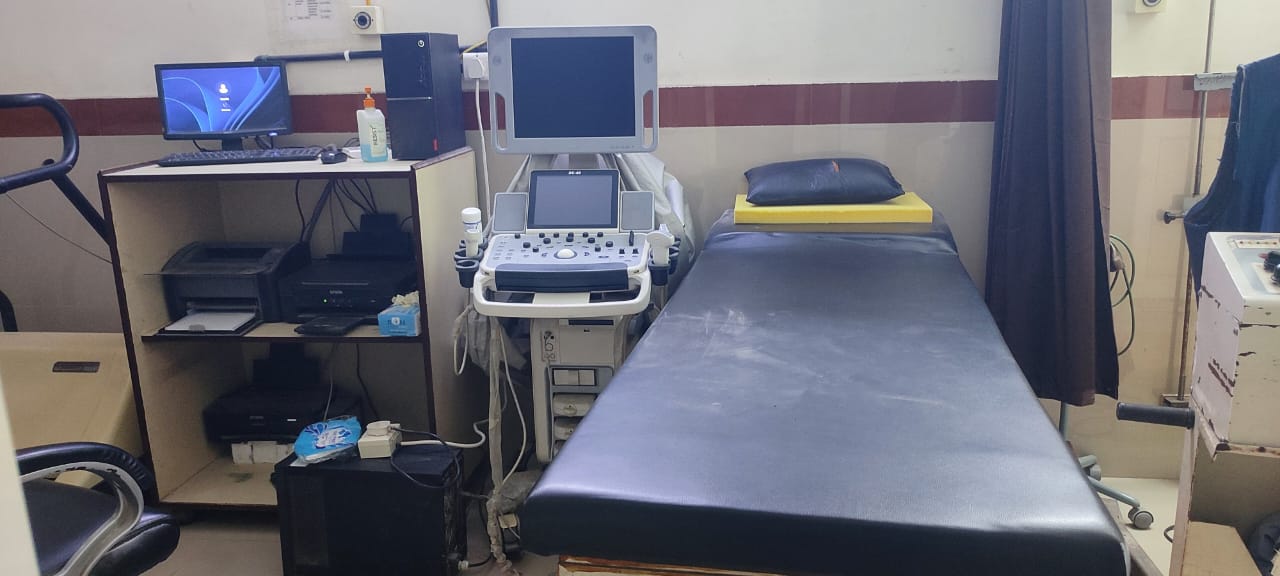 Intensive Care Unit (ICU)/Intensive Care Cardiac Unit (ICCU)